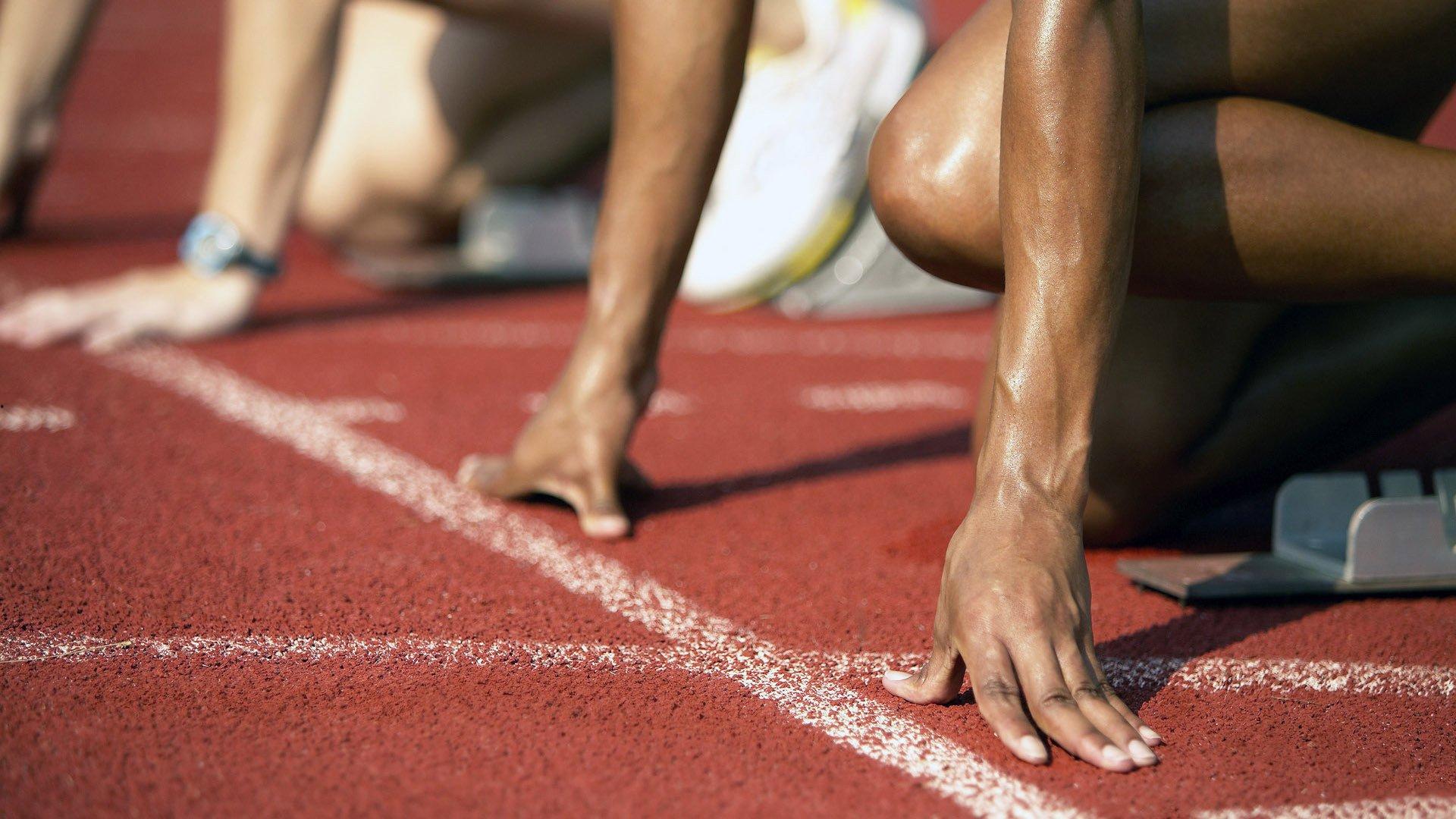 勒诺尔芒一锤定音助皇家社会奏凯 赛后淡然回应德比焦点，胜利时刻值得先沉醉