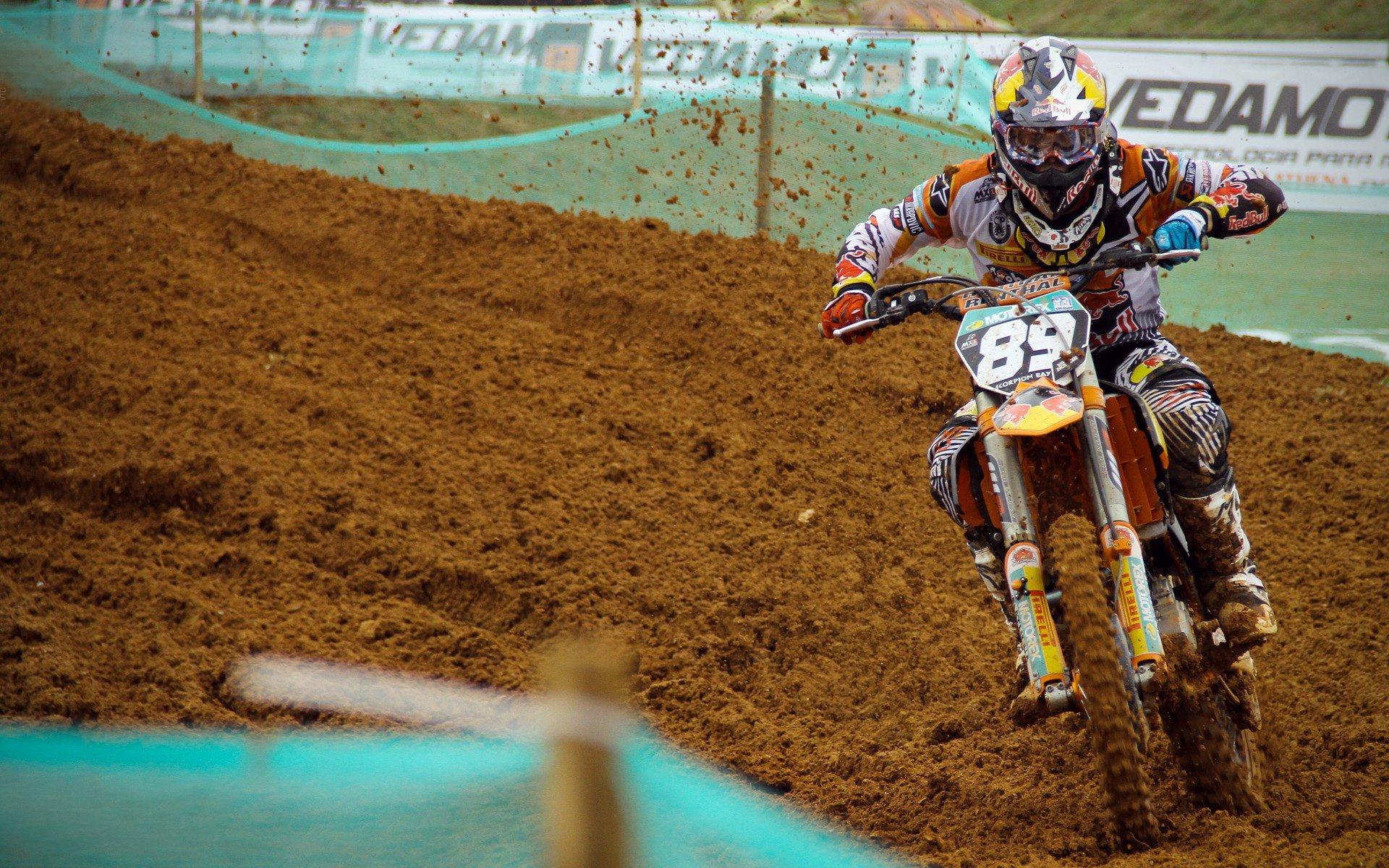 门线神勇救险定乾坤 劳塔罗关键进球助国米力克圣吉罗斯当选最佳